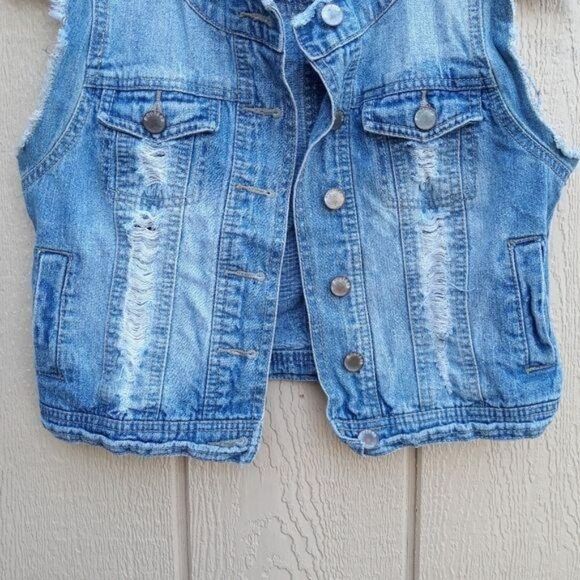 Vintage 80's Route 66 Distressed Raw Hem Light‎ Wash Cropped Jean Vest Sz S - Picture 5 of 7